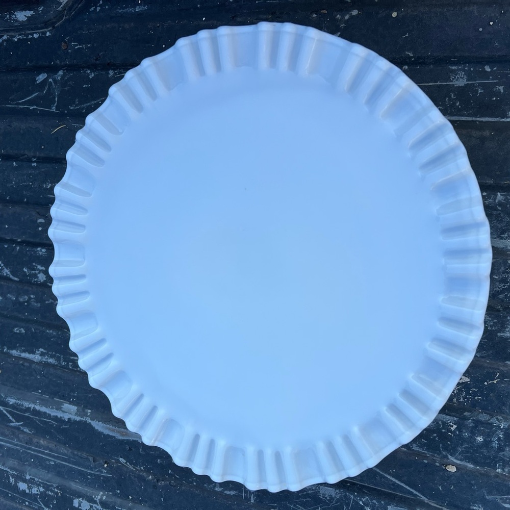 Vintage Milk Glass Cake Plate Pedestal Footed White Ruffles - Picture 3 of 6